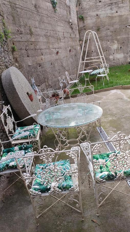 Apartament Volca Aiguanegra Sant Joan les Fonts Dış mekan fotoğraf